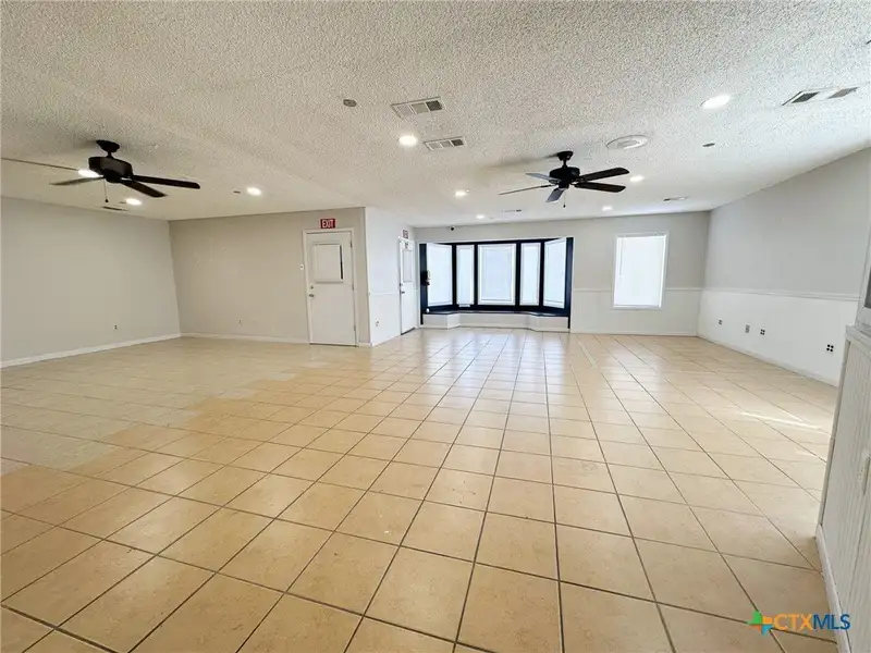 Investment Opportunity: Multi-unit Complex in Copperas Cove with Stable Tenants and Recent Updates