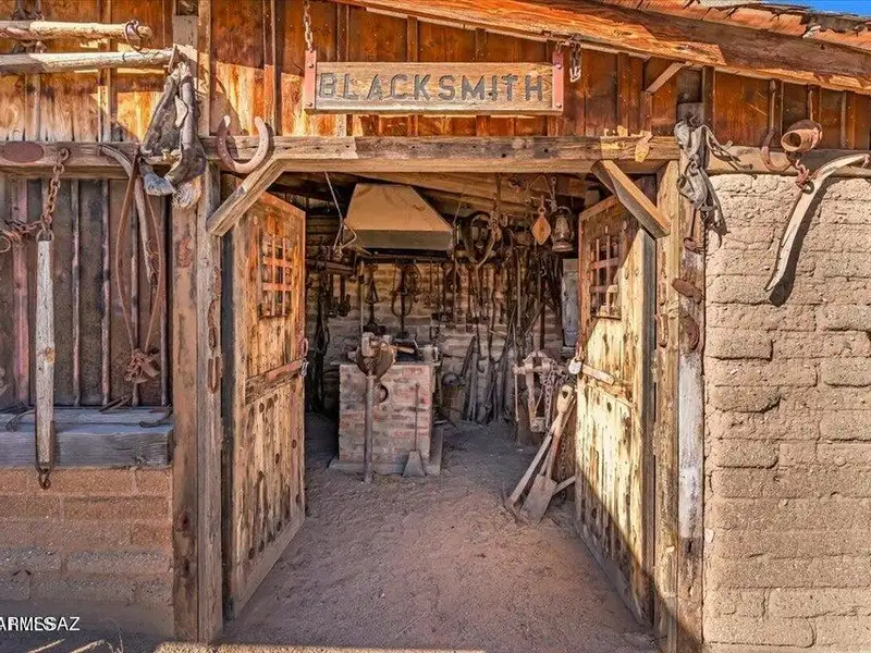 Unique Old West Movie Set and Museum in Gammons Gulch