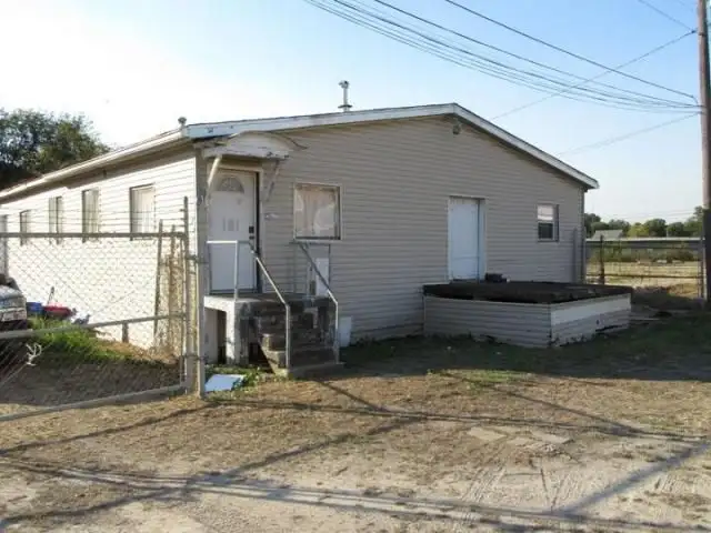 2400 Sf Warehouse Near Covington's Old Railroad Station with Versatile Potential