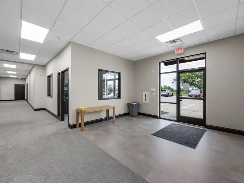 Versatile Office Building with Dual Tenant Configuration in Prime Location