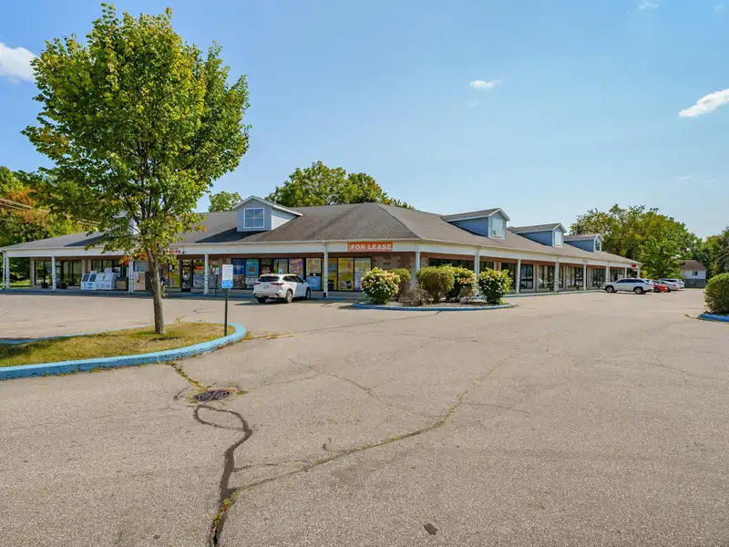 Prime 1,500 Sf Retail Space for Lease in Portage at High-traffic Corner