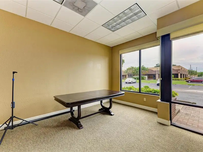 Professional Office Condo in Centrally Located Largo, 1830 Sq.ft with 7 Private Offices