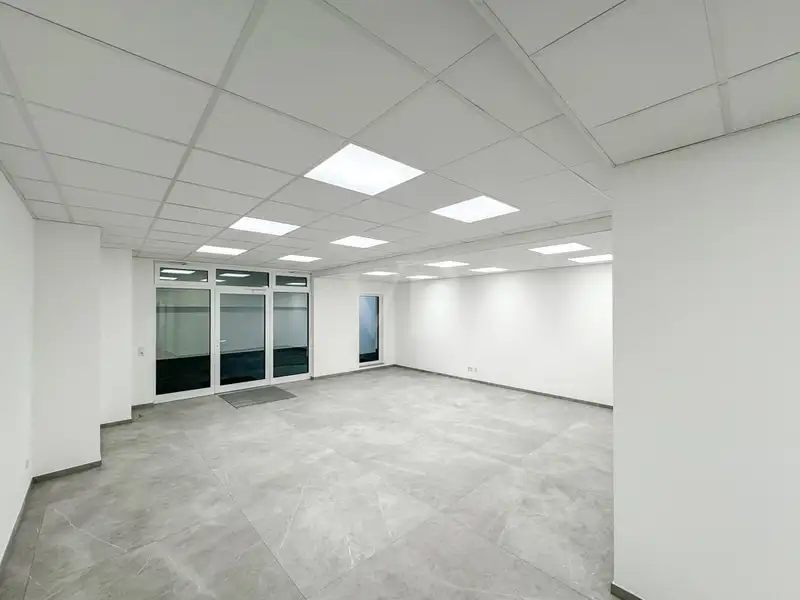 Exclusive Commercial Unit in Central Bad Neuenahr-ahrweiler Pedestrian Zone, 184m²