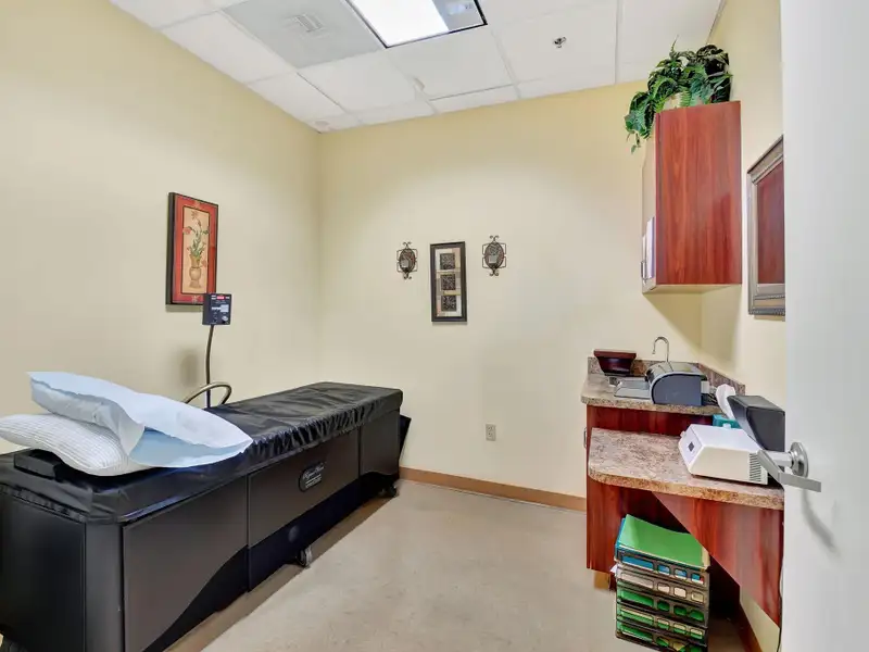Turnkey Shared Medical Office Space for Podiatrist, Physiatrist, or Sports Medicine Doctor in Delray Beach