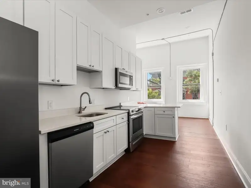 Fully Renovated Six-unit Property in Mount Vernon, Baltimore with Modern Finishes and Parking