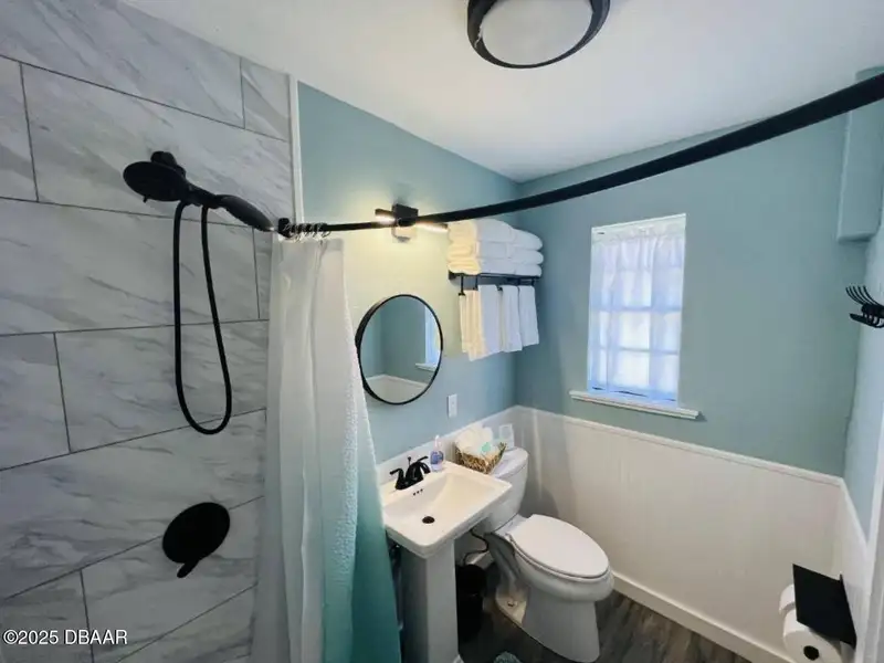 Turnkey 9-unit Motel with Renovated Efficiencies on Atlantic Ave