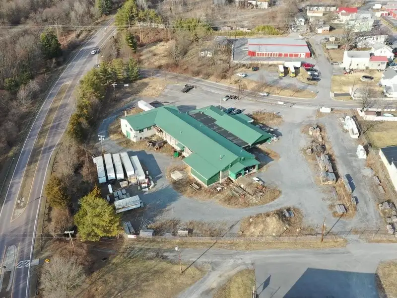 Historic Commercial Building on 2.4 Acres Near C&o Canal, Ideal for Restaurant or Brewery