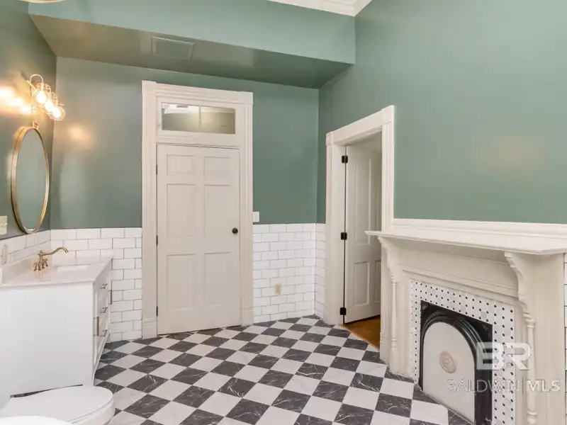Mixed-use Property in Downtown Mobile, Alabama with High Ceilings and Hardwood Floors