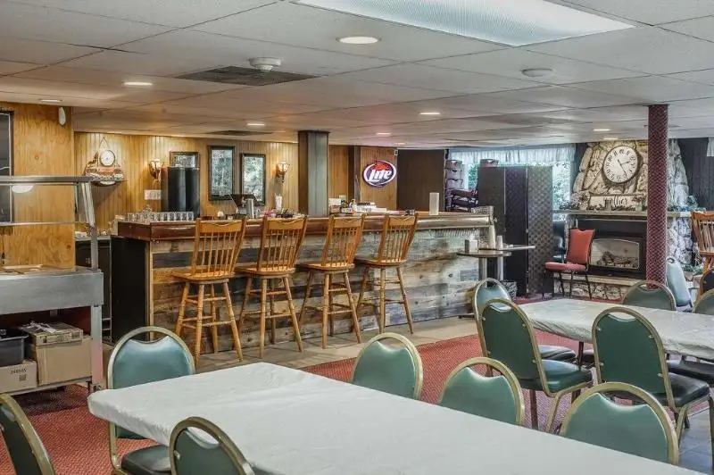 Turnkey Restaurant and Bar with Lake Views in Northwoods Area