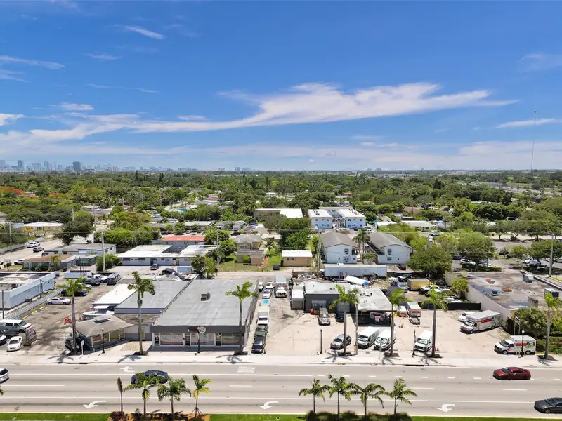 Prime Rc-1 Zoned Multifamily Development Opportunity on Hollywood Blvd