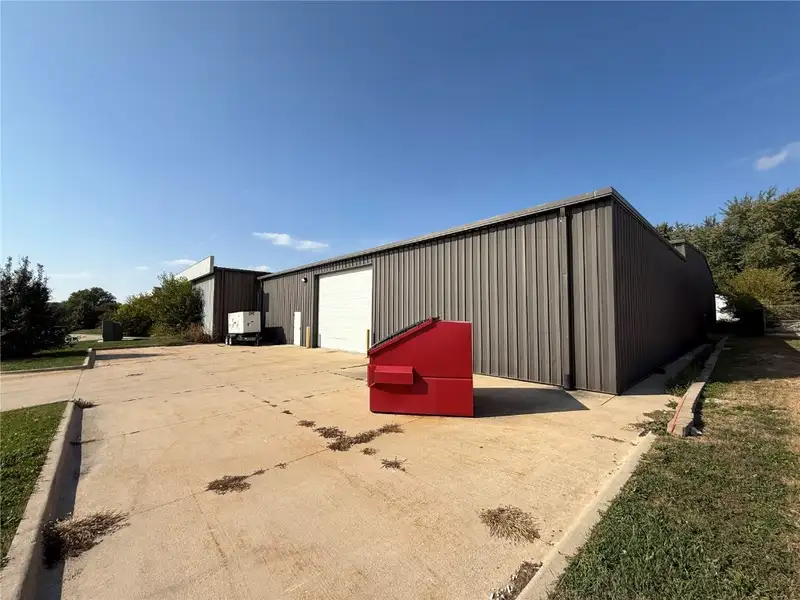 35,900 Sf Office/distribution Warehouse for Sublease in Marion with Highway Access