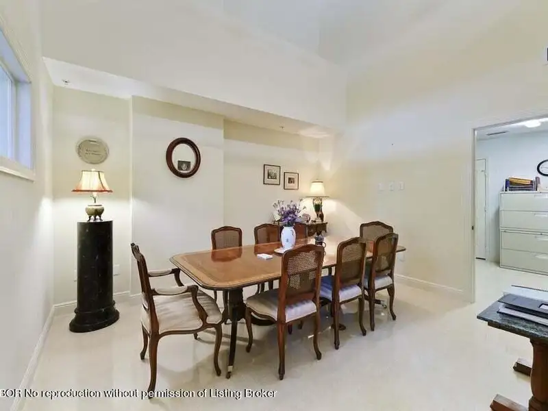 Live/work Condominium in Downtown West Palm Beach with Private Entrance and Parking