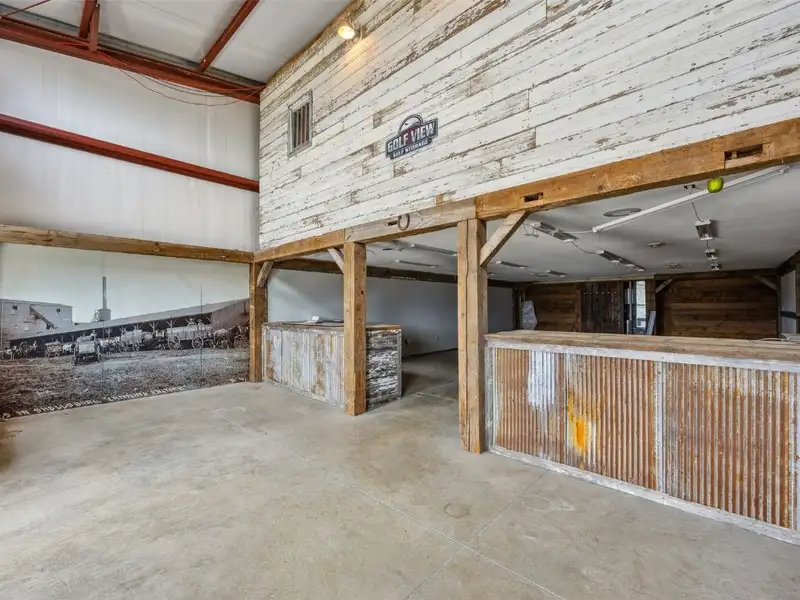Multi-tenant Commercial Condos for Sale or Lease in Prime Location