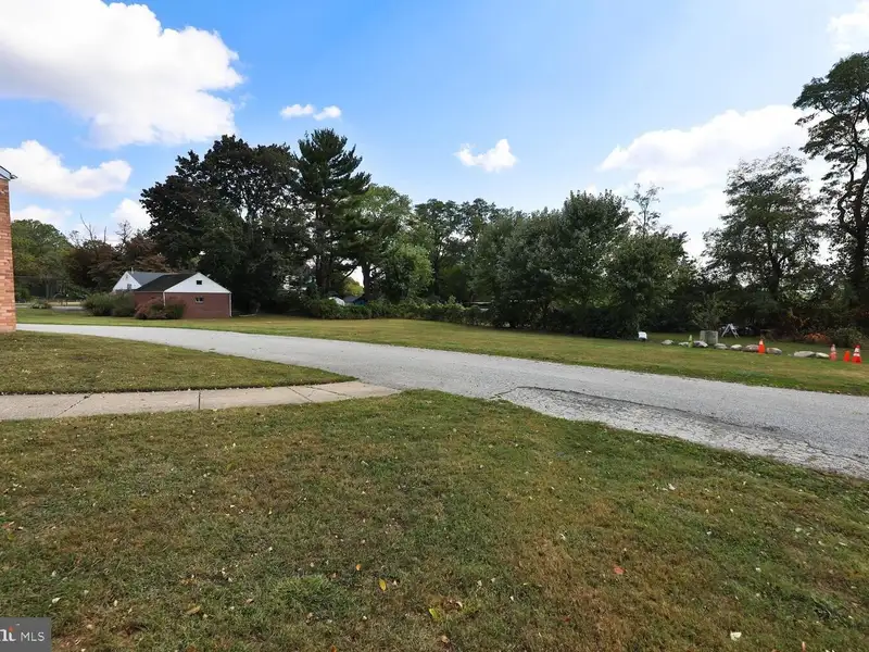 Development Opportunity: 3.4 Acres Rsa-3 Land with Church/school Building, Philadelphia
