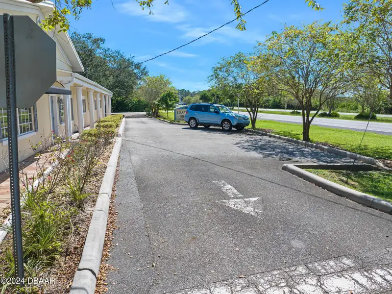 Class a Office Building with River Views in Ormond Beach, Ideal for Dual Tenancy