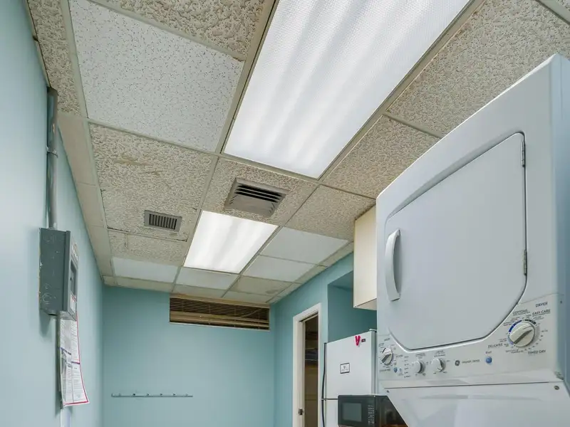 Upgraded 2112 S.f. Medical Office Space in Ormond Beach, Near Granada Blvd.