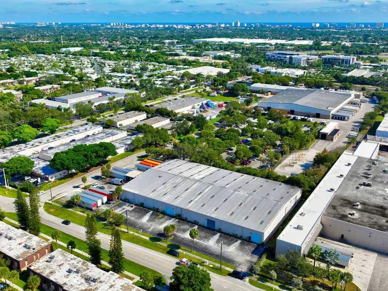 Deerfield Beach Office and Warehouse Space for Lease, 1286 Sq. Ft. Office, 47,604 Sq. Ft. Warehouse