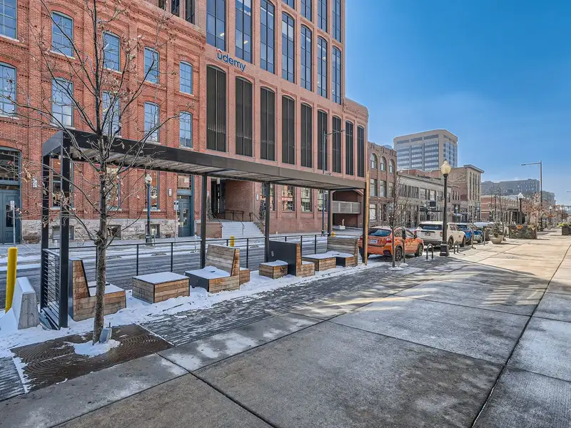 Historic Office/retail Building in Lodo, Denver - 11,012 Sq Ft with Leased Retail Space