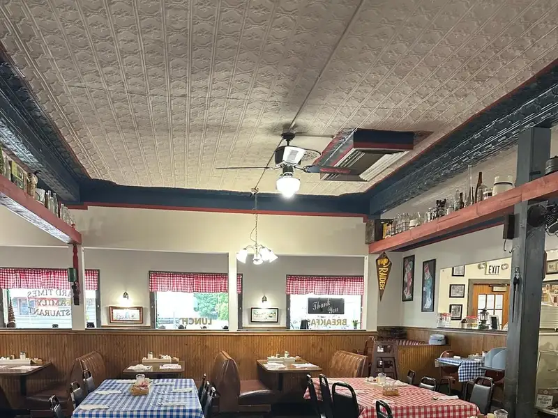 Turnkey Family Restaurant for Sale in Downtown Decatur, Mi - Seating for 200