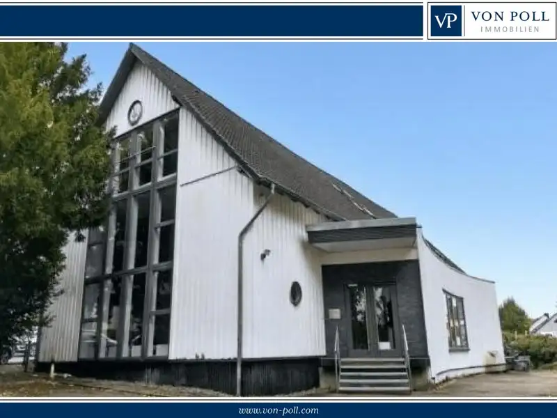 Modernized Historic Office Building Near Clinics in Lüdenscheid with Flexible Spaces and Parking