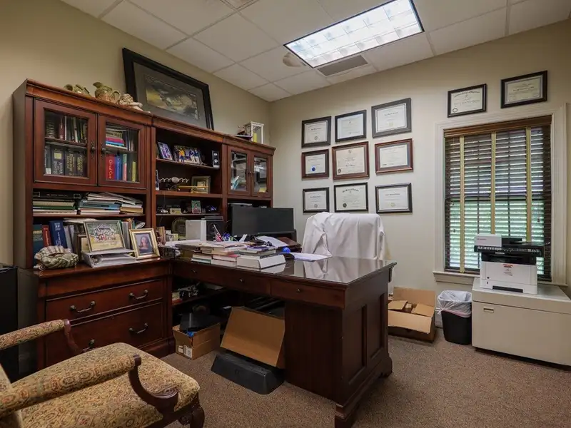 Upscale Medical Office in Greystone Professional Centre with Flexible Layout and Dual Practices