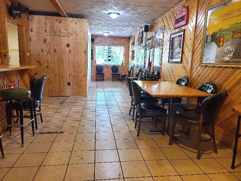 Established Bar for Sale in Downtown Pardeeville, Wi with Outdoor Seating