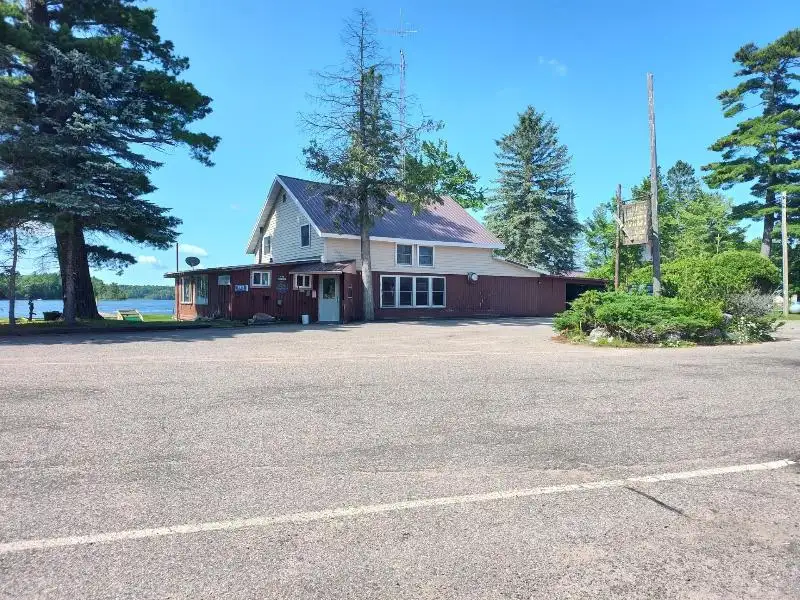 Investment Opportunity: Iconic Sportsman's Lodge with Cottages on Pickerel & Crane Lake