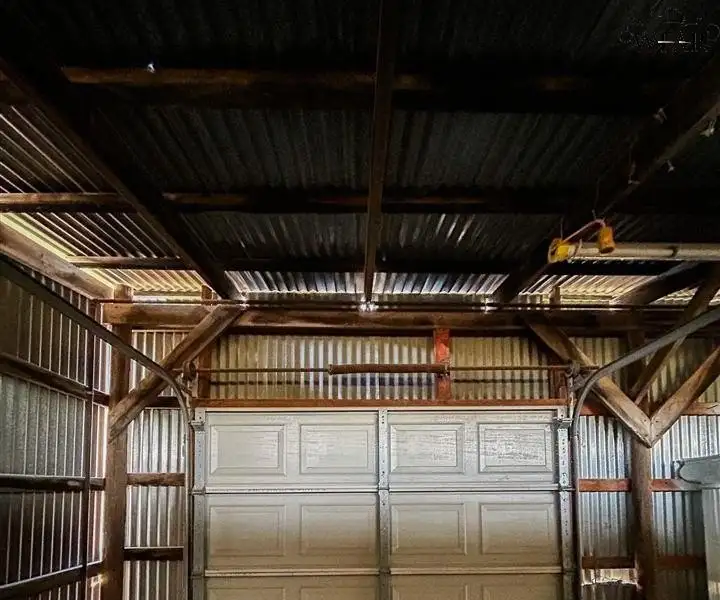 Versatile Commercial Property with Retail Space and Warehouse Near Major Highways