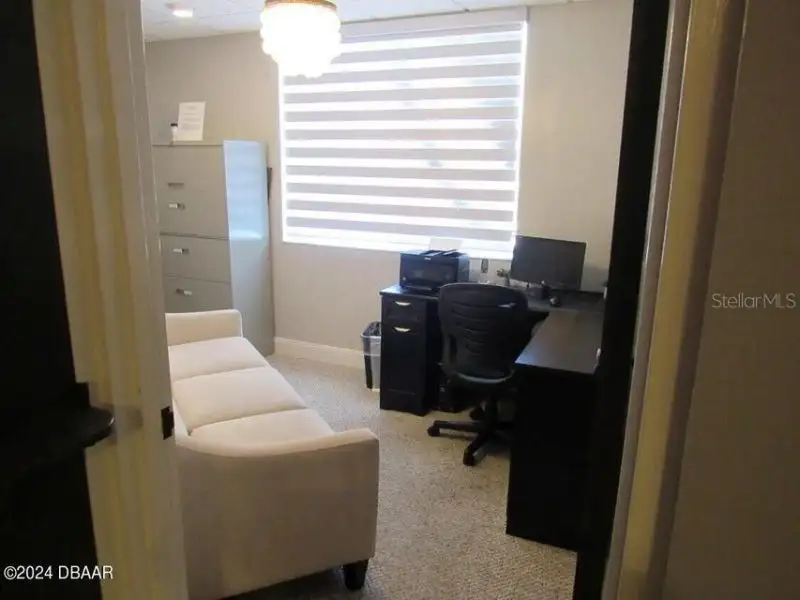 Renovated Medical Suite in Granada Oaks Building, Ormond Beach - 1632 Sf Turnkey Opportunity