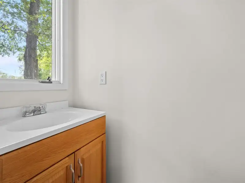 Unique Multi-use Property with Dental Practice and 2+ Bedroom Apartment in Prime Location