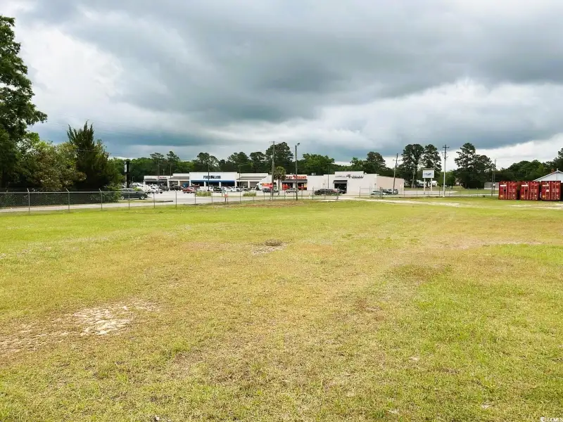 Commercial Property with Office and Warehouse on 1.5 Acres in Andrews, Sc