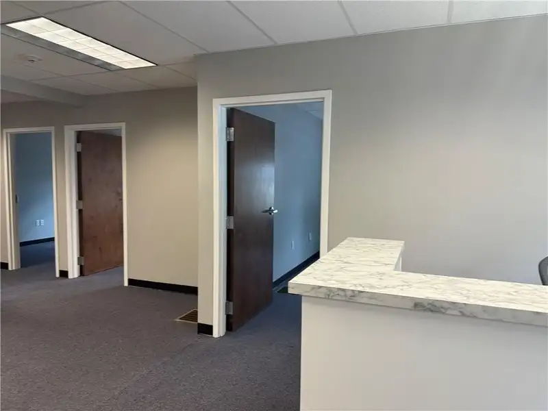 Commercial Office Space for Lease in Prime Cumberland Location - 1,260 Sq Ft Suite