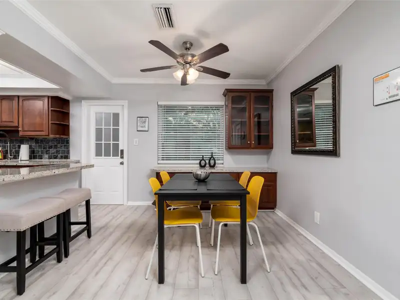 Turnkey 6-unit Airbnb Property in Prime Wilton Manors - Fully Renovated and Furnished