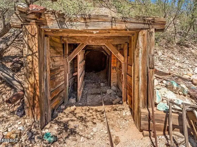 Unique Old West Movie Set and Museum in Gammons Gulch