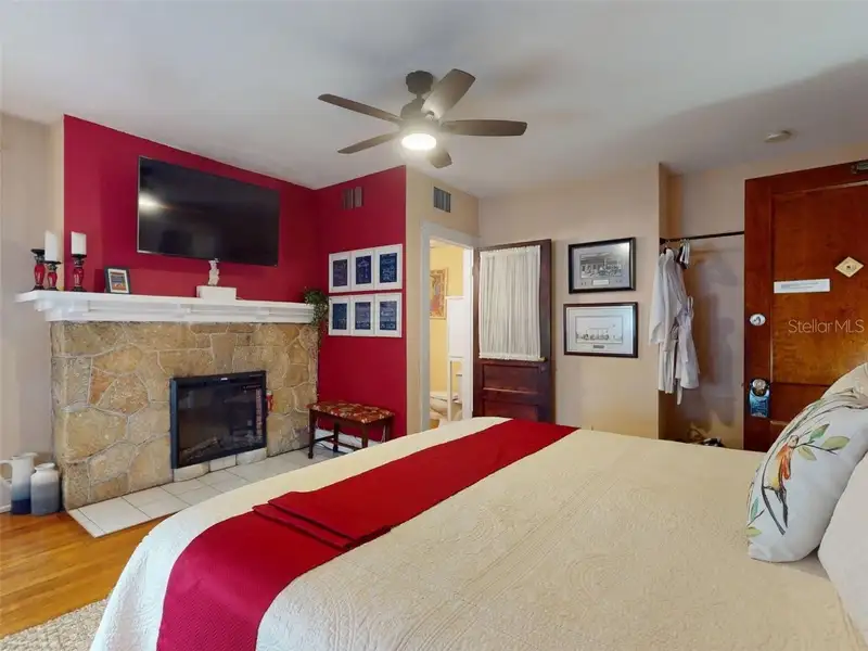 Historic Home and Turnkey Bed & Breakfast in Downtown Daytona Beach