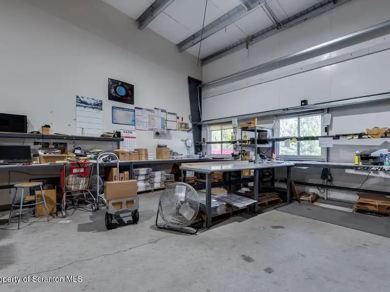 Warehouse Building with 10,000 Sq Ft Space on Purdytown Turnpike