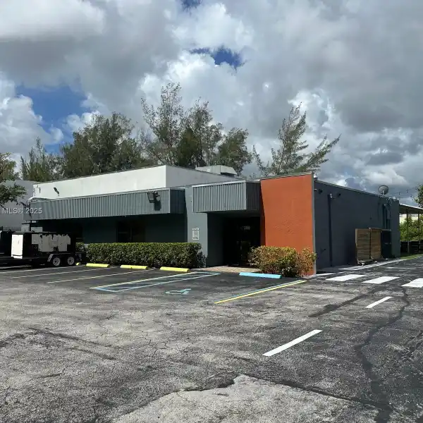 Commercial Lease