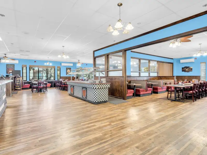 Established Restaurant for Sale in Prime Pawleys Island Location with Turn-key Opportunity