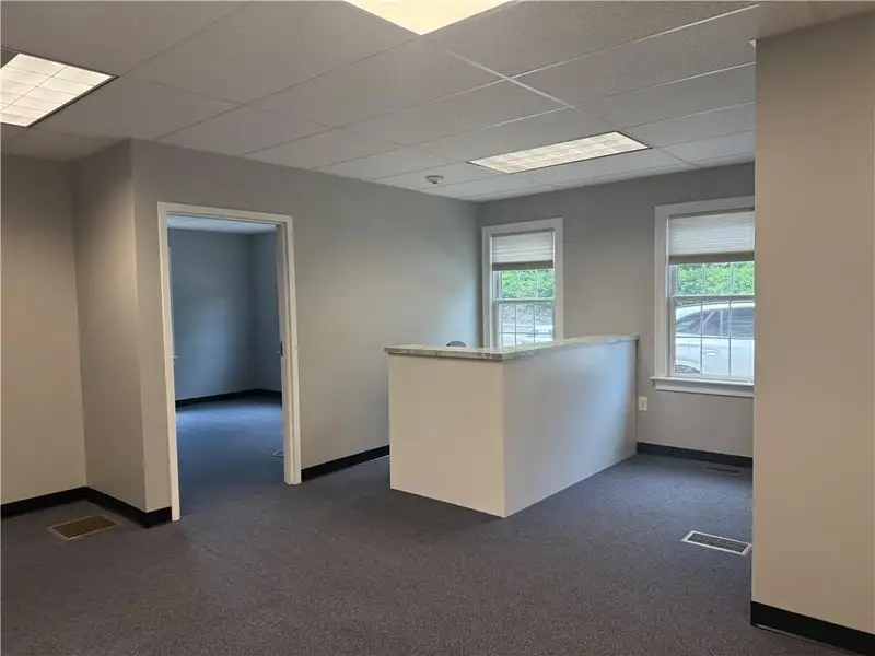 Commercial Office Space for Lease in Prime Cumberland Location - 1,260 Sq Ft Suite
