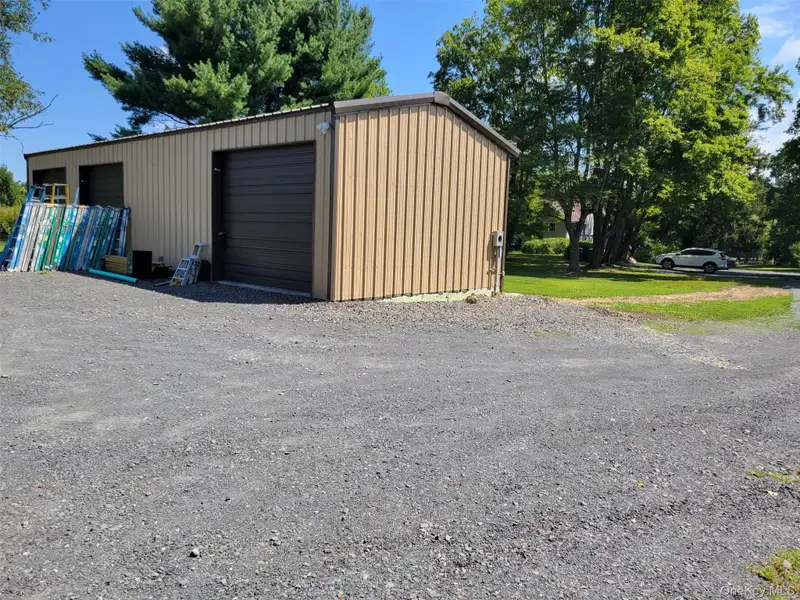 Versatile 1,200 Sq. Ft. Workshop with Overhead Doors in Campbell Hall