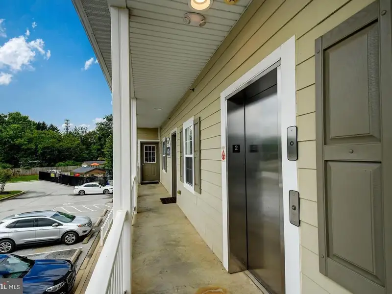 Spacious 1,215 Sf Office Condo in Highland Crossing Professional Office Park, Howard County