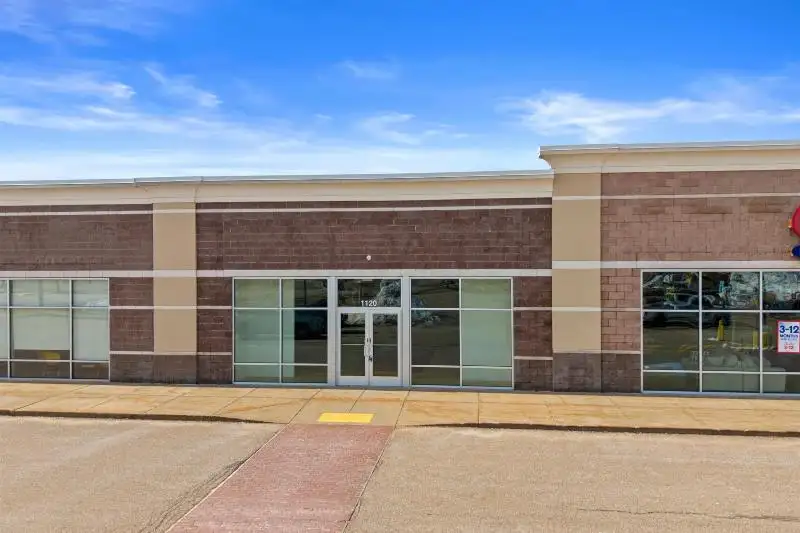Retail Space for Lease in Plover, Wi - 4,000 Sf with High Visibility