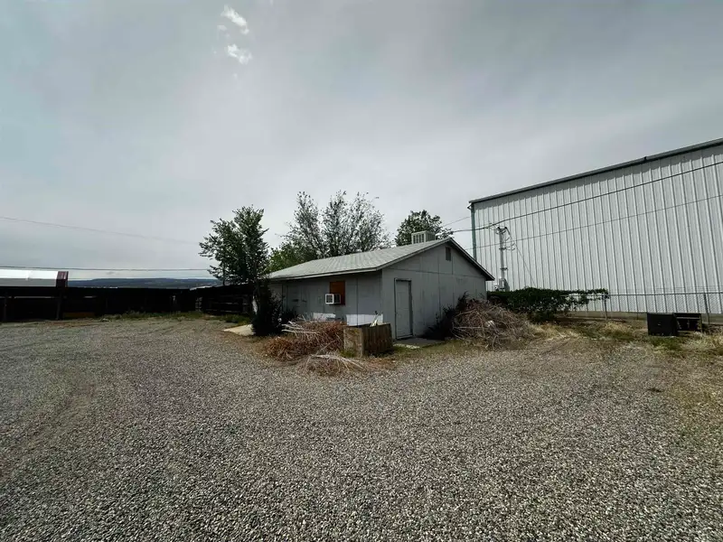 Warehouse and Office Space with Gated Yard in Prime Location