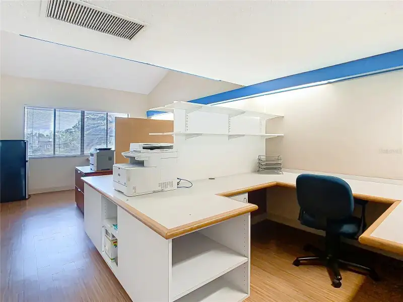 Prime 1,472 Sq. Ft. Office Condo on Busy Tampa Road with Conference Room