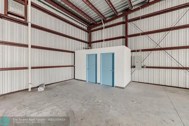 New 10,000 Sq Ft Warehouse Space in Central Pompano Beach with B-4 Commercial Zoning
