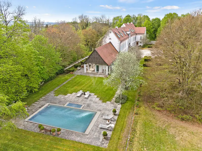 Historic Castle Estate with Equestrian Facilities and Caretaker's Lodge
