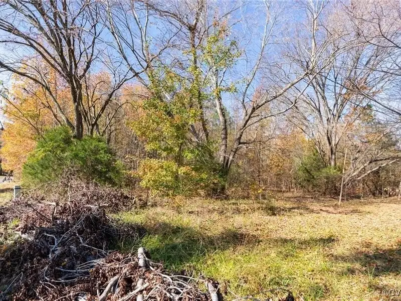 7.16 Acres of C2 Commercial Land with 340' Road Frontage