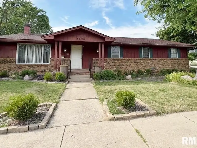 Versatile C-1 Zoned Property with 4 Bedrooms in Northwest Peoria Corner Lot