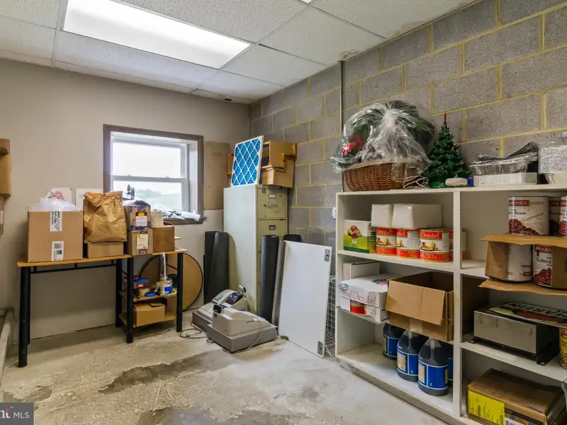 Established Meat Market and Processing Facility on 7 Acres Near Raystown Lake