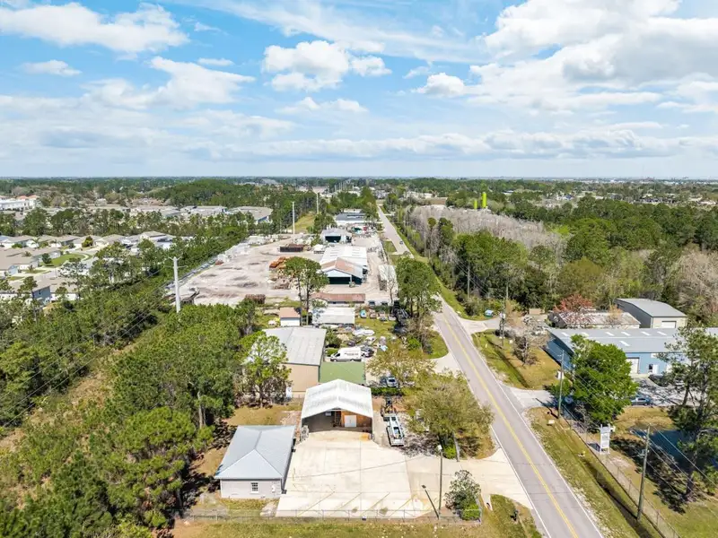 Commercial Building with Offices and Open Storage in St. Johns County